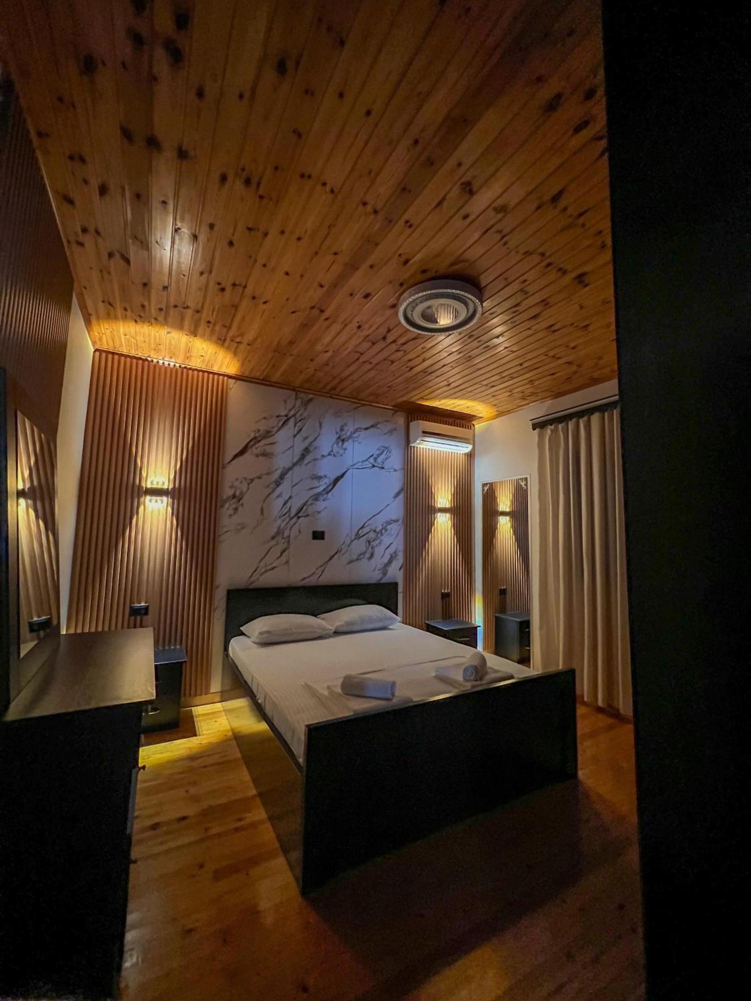 Serenity Apartments Ксамил Екстериор снимка
