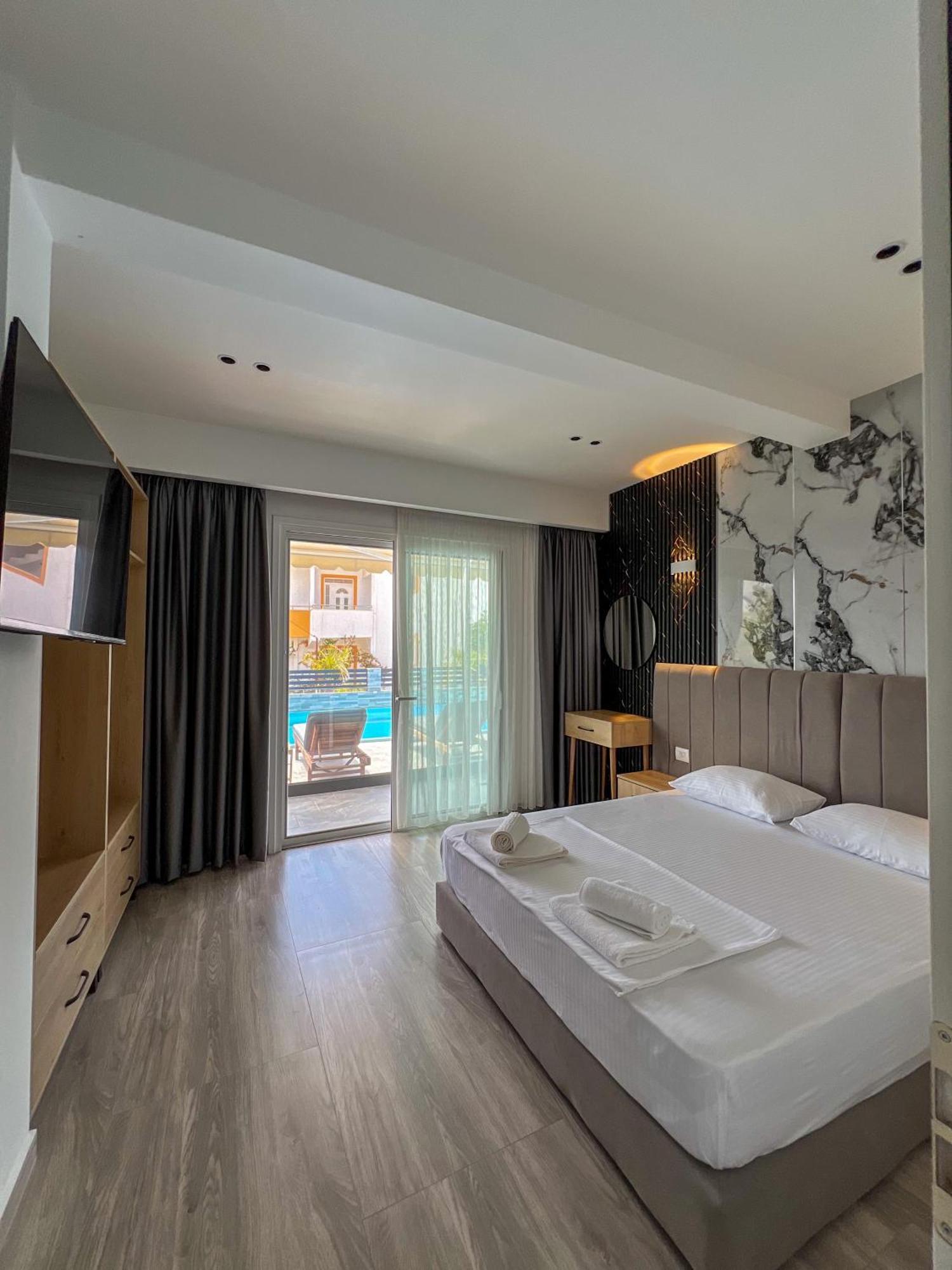 Serenity Apartments Ксамил Екстериор снимка