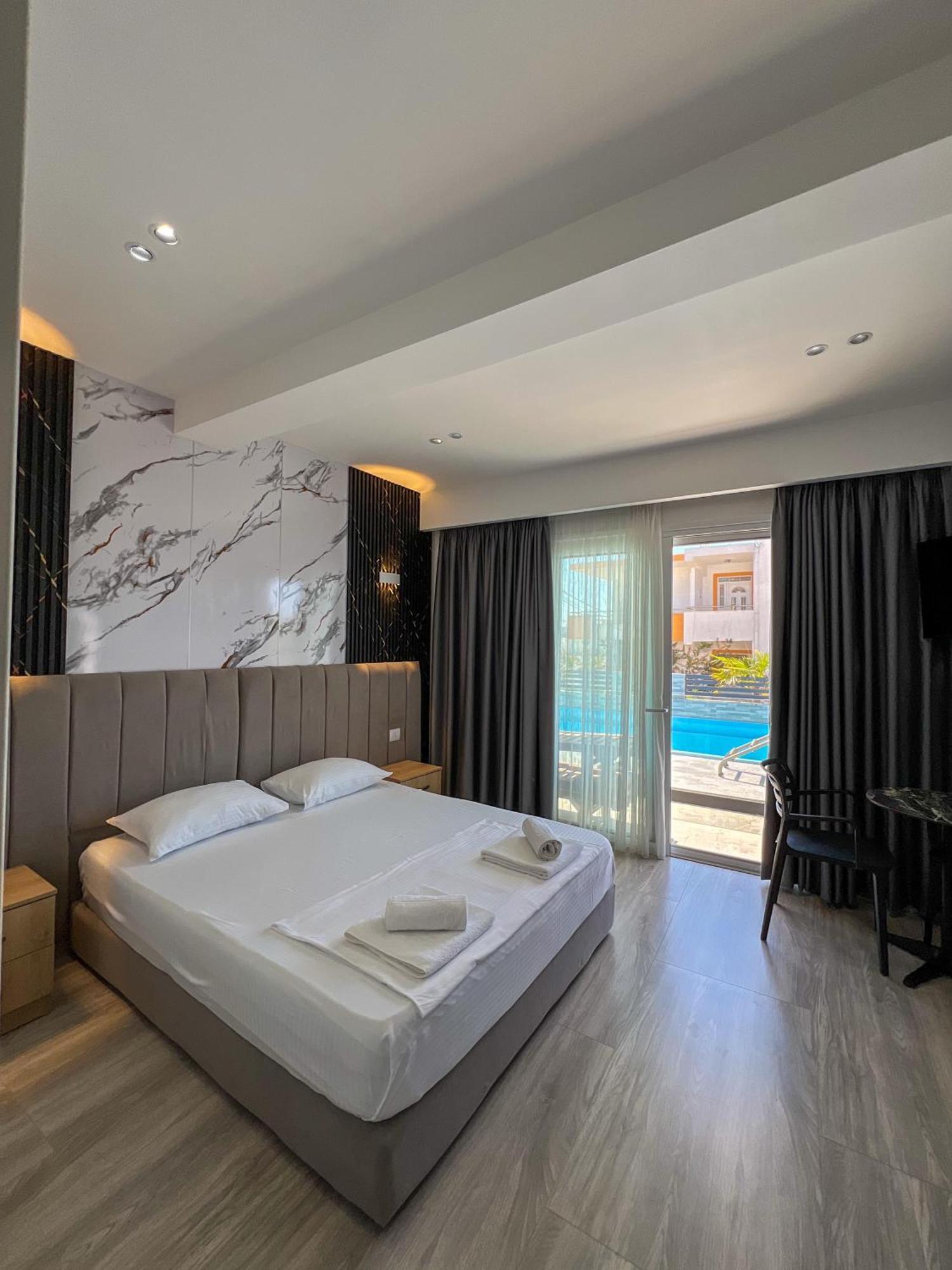 Serenity Apartments Ксамил Екстериор снимка